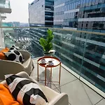 Apartman Modern Art Gallery *