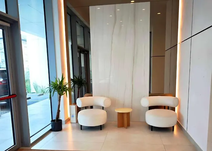 Apartment Modern Art Gallery Bucharest